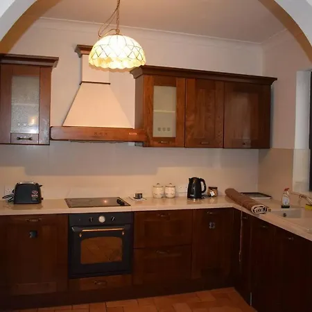 Апартаменты Saint Julians Seafront 200m2 Beautiful Сент Джулианс