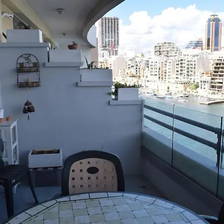 Saint Julians Seafront 200m2 Beautiful Апартаменты *