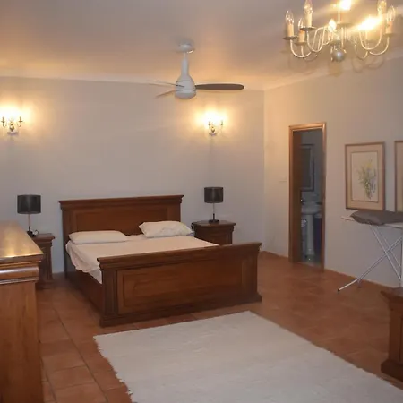 Saint Julians Seafront 200m2 Beautiful דירה